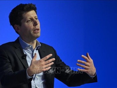 Ông Sam Altman phát biểu tại hội nghị ở San Francisco, California, Mỹ, ngày 16/11/2023. Ảnh: AFP/TTXVN