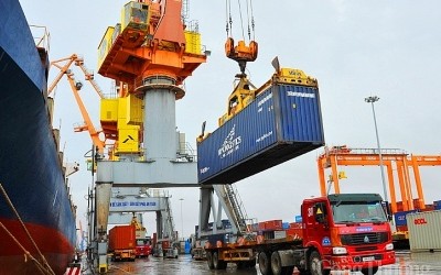 Gạo, rau quả, cà phê 'đắt hàng' xuất khẩu từ đầu năm