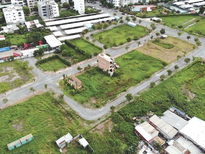 Dự án Lotus Residence của chủ đầu tư Công ty Anh Tuấn chưa thể hoàn thành nghĩa vụ tài chính, cho dù rất muốn. Ảnh: Việt Dũng 
