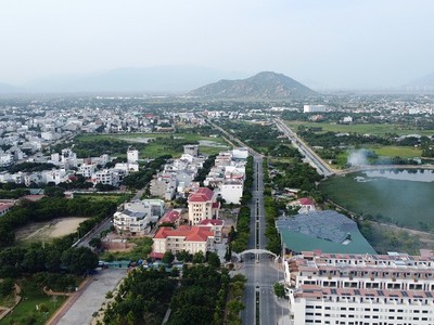 Theo Quy hoạch tỉnh Ninh Thuận, TP. Phan Rang-Tháp Chàm phát triển gắn với các không gian mở rộng là các khu vực dự kiến phát triển đô thị gồm 4 không gian động lực.