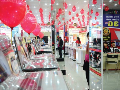 Đẩy mạnh tín dụng tiêu dùng không dễ trong bối cảnh nền kinh tế chưa hết khó khăn