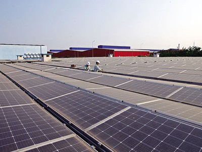 Phát triển điện mặt trời mái nhà là một trong những giải pháp để tăng nguồn cung vào ban ngày ở miền Bắc 