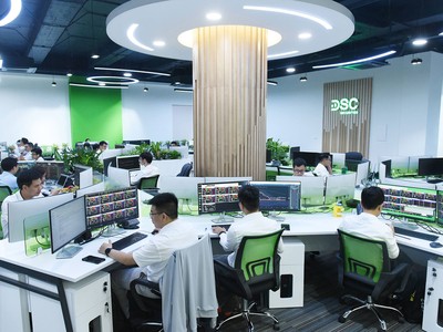 Đổi mới và giải bài toán cạnh tranh là một trong những vấn đề được đặt ra trong năm mới đối với các công ty chứng khoán