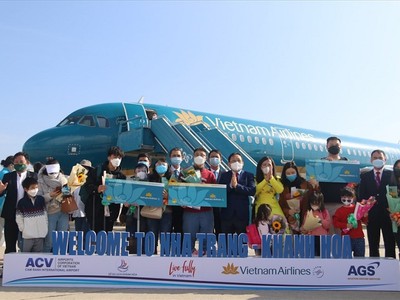 Đề xuất khôi phục, mở lại các đường bay Cam Ranh - Cần Thơ