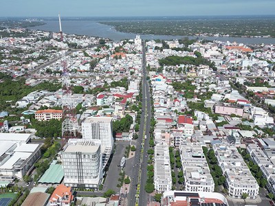 Trung tâm thành phố Vĩnh Long. Ảnh: Công Danh