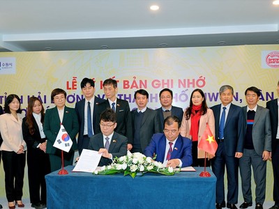 Ông Nguyễn Minh Hùng, Phó chủ tịch UBND tỉnh Hải Dương phát biểu tại lễ ký kết