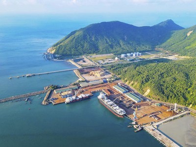 Cảng Vũng Áng - Hà Tĩnh.