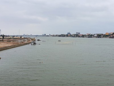 Khu vực ven sông Nhật Lệ, TP. Đồng Hới