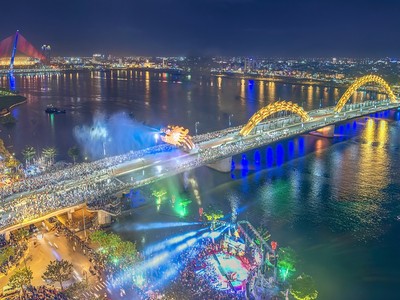 Thành phố Đà Nẵng đã nỗ lực vượt qua giai đoạn khó khăn.