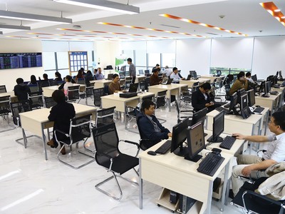 Nhà đầu tư cá nhân hiện chiếm tỷ lệ quá lớn trên thị trường chứng khoán