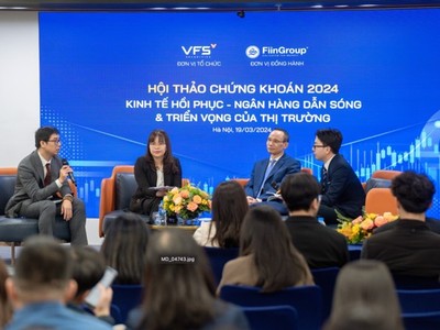 Các chuyên gia trả lời câu hỏi của nhà đầu tư