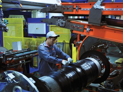 Phần lớn sản lượng cao su thiên nhiên toàn cầu phục vụ ngành công nghiệp ô tô