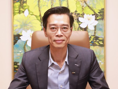 TS. Đàm Nhân Đức, Kinh tế trưởng Ngân hàng TMCP Quân Đội (MBBank), Tiến sĩ Đại học Paris Dauphine.