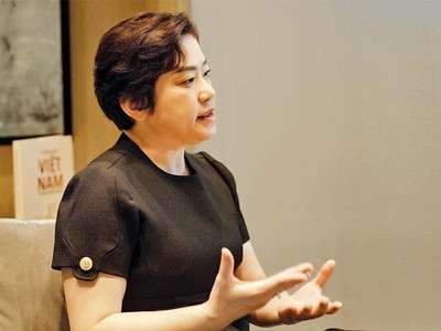 Bà Trần Tuệ Tri, chuyên gia thương hiệu trao đổi về nâng tầm thương hiệu quốc gia qua các sự kiện văn hóa