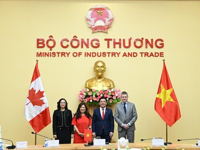 Canada hiện là đối tác thương mại lớn thứ 3 của Việt Nam tại khu vực châu Mỹ.