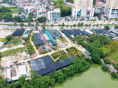 Dự án Rice City Tố Hữu vẫn là bãi đất trống. Ảnh: Dũng Minh 