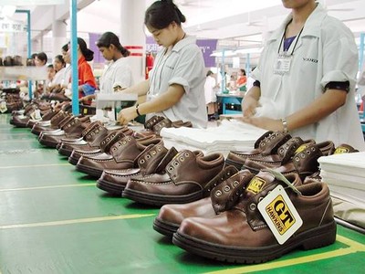 Xuất khẩu giày dép quý I/2024 tăng 11,7%, đạt 4,85 tỷ USD.