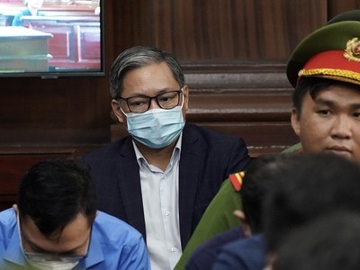 Bị cáo Nguyễn Cao Trí (Chủ tịch HĐQT Công ty Văn Lang, Chủ tịch HĐQT kiêm Tổng giám đốc Tập đoàn Capella).