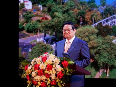 Thủ tướng Phạm Minh Chính phát biểu chỉ đạo tại Hội nghị công bố Quy hoạch tỉnh và Xúc tiến đầu tư vào tỉnh Thừa Thiên Huế năm 2024. Ảnh: Nguyễn Toàn