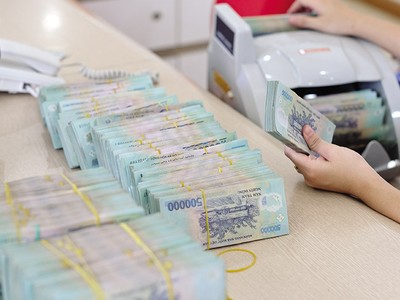 Hiệu quả hoạt động ngân hàng đang phụ thuộc rất nhiều vào tỷ lệ và tăng trưởng tiền gửi không kỳ hạn. Ảnh: Đ.T