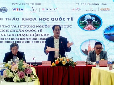 Hội thảo thu hút sự tham gia của hơn 100 diễn giả, chuyên gia, nhà khoa học, nhà quản lý, các doanh nghiệp du lịch. 