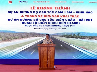 Thủ tướng Phạm Minh Chính phát lệnh khánh thành Dự án thành phần cao tốc Cam Lâm - Vĩnh Hảo và thông xe đưa vào khai thác Dự án thành phần cao tốc Diễn Châu - Bãi Vọt (đoạn từ Diễn Châu đến Quốc lộ 46B).