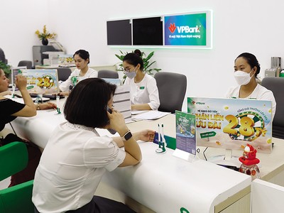 VPBank là một trong 4 ngân hàng tham gia tái cơ cấu các ngân hàng yếu kém