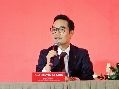 Ông Nguyễn Bá Sáng - Chủ tịch HĐQT An Gia phát biểu tại ĐHCĐ