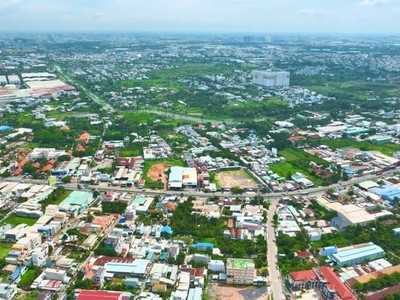 Khu Đông Sài Gòn có nhiều điều kiện thuận lợi về phát triển kinh tế, kéo theo hạ tầng luôn được đầu tư và hoàn thiện sớm để đáp ứng kịp tốc độ tăng trưởng của khu vực.