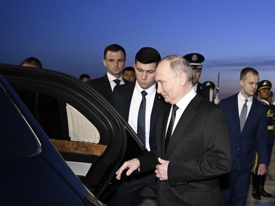 Tổng thống Nga Vladimir Putin đã đến thủ đô Bắc Kinh, Trung Quốc vào sáng ngày 16/5/2024. Nguồn ảnh: Tân Hoa xã