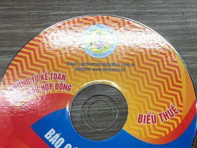 Phần mềm báo cáo tài chính thuế được các đối tượng mao danh gửi doanh nghiệp ép mua (Ảnh: Đình Cương)