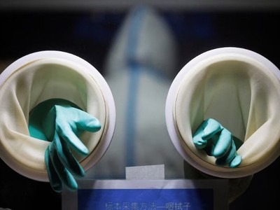 Mỹ chưa thể bảo vệ sản xuất nội địa dù đánh thuế hàng y tế Trung Quốc