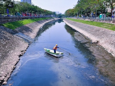 Việt Nam có 3.450 sông, suối với chiều dài từ 10 km trở lên. Ảnh minh họa