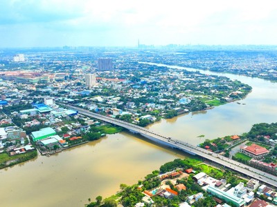 Thay đổi lớn trong tư duy chọn nhà ở, các khu vực cửa ngõ thành phố trở thành tâm điểm an cư lý tưởng. Một góc khu vực cửa ngõ Bắc Sài Gòn dọc sông Sài Gòn. Ảnh: Nhật Hào