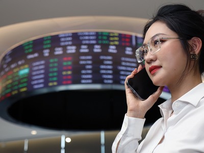 Cần thêm động lực để VN-Index vượt ngưỡng cản 1.300 điểm 