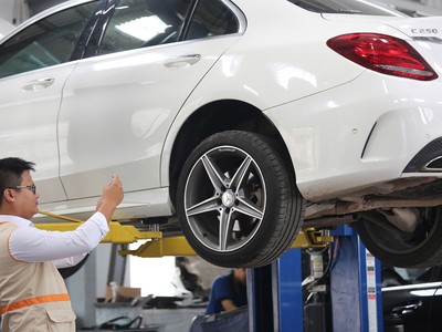 Bảo hiểm xe cơ giới chưa thoát khó