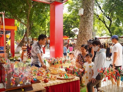 Quảng bá, giới thiệu sản phẩm làng nghề của Thủ đô Hà Nội đến với đông đảo người dân TP.HCM.