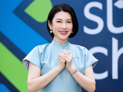 Bà Michele Wee, Tổng giám đốc Ngân hàng Standard Chartered Việt Nam 