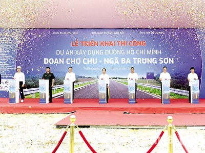 Dự án Xây dựng đường Hồ Chí Minh, đoạn Chợ Chu - ngã ba Trung Sơn có giá bỏ thầu thấp hơn 25,1% so với giá dự toán