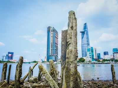 Số trái phiếu sắp đáo hạn có nguy cơ chậm trả gốc/lãi tập trung vào một số doanh nghiệp, nhất là lĩnh vực bất động sản