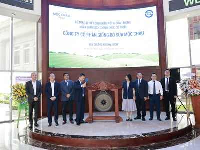 Mộc Châu Milk (MCM) chính thức lên sàn HOSE, giá tham chiếu 42.800 đồng/ cổ phiếu