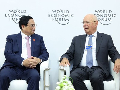 GS. Klaus Schwab: Các tập đoàn đánh giá cao triển vọng của Việt Nam