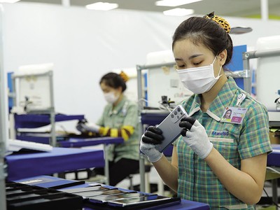 Chính phủ Việt Nam kỳ vọng Samsung sẽ mở rộng đầu tư vào lĩnh vực bán dẫn. Ảnh: Đức Thanh