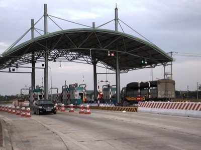 Một trạm thu phí hoàn vốn cho Dự án cải tạo, nâng cấp Quốc lộ 39B và đoạn tuyến tránh thị trấn Thanh Nê (Thái Bình).