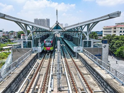 Đoạn trên cao thuộc tuyến đường sắt đô thị thí điểm TP. Hà Nội, đoạn Nhổn - ga Hà Nội đã đạt 100% khối lượng.