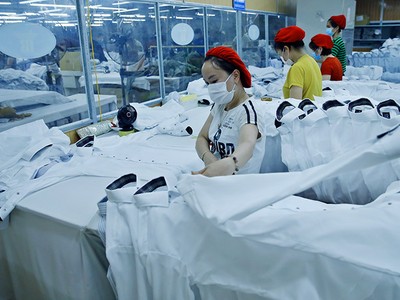 Đơn hàng tăng nhanh là yếu tố quan trọng thúc đẩy sản xuất công nghiệp và xuất khẩu trong những tháng tới