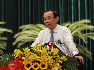 Bí thư Thành ủy TP.HCM Nguyễn Văn Nên phát biểu tại kỳ họp. Ảnh: Thành Nhân