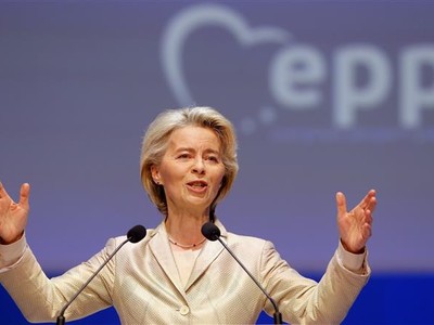 Chủ tịch Ủy ban châu Âu (EC) Ursula von der Leyen phát biểu tại Bucharest, Romania ngày 7/3/2024. Ảnh: THX/TTXVN