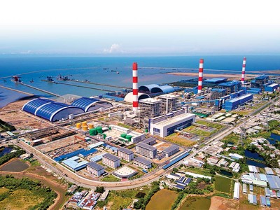 Ngành công nghiệp đóng góp tích cực vào tăng trưởng của tỉnh Trà Vinh trong những tháng đầu năm 2024. Trong ảnh: Nhà máy Nhiệt điện Duyên hải (Trà Vinh)