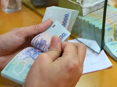 Nhiều ngân hàng báo lợi nhuận tăng trưởng dương.